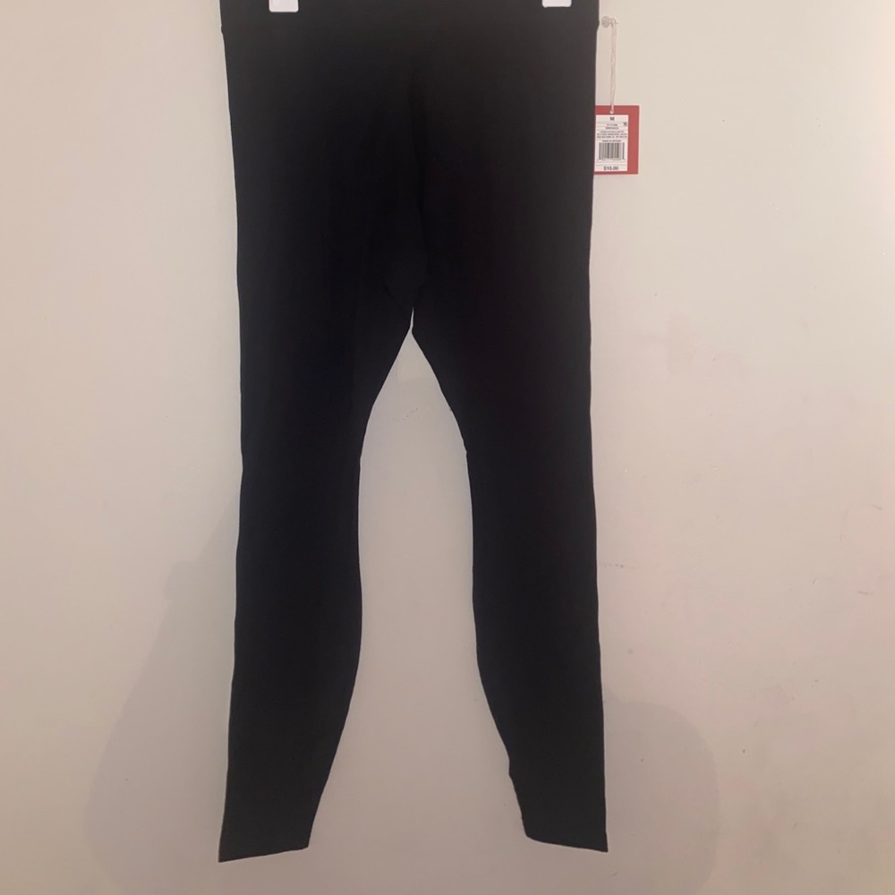 Black leggings